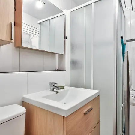 아파트 Very Nice Apartment With Terrace - Bastille *